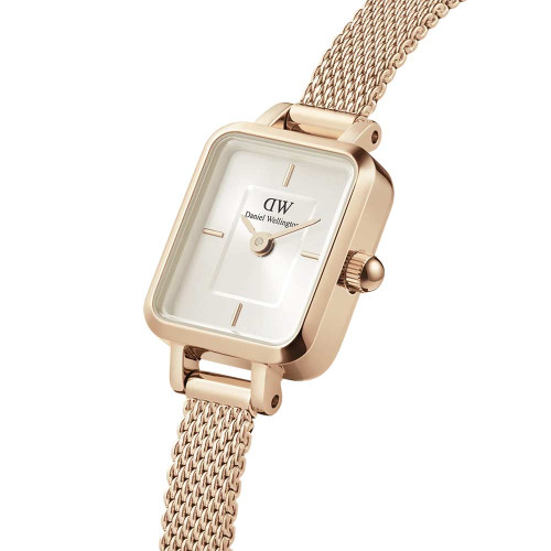 ساعت دنیل ولینگتون زنانه مستطیلی بند حصیری رز صفحه نباتی DW-4925-L ساعت دنیل ولینگتون زنانه مستطیلی بند حصیری رز صفحه نباتی DW-4925-L