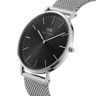 ساعت دنیل ولینگتون مردانه بند حصیری نقره ای صفحه مشکی DW-4697-G ساعت دنیل ولینگتون مردانه بند حصیری نقره ای صفحه مشکی DW-4697-G