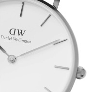 ساعت دنیل ولینگتون زنانه بند چرم مشکی صفحه سفید DW-4741-32-L ساعت دنیل ولینگتون زنانه بند چرم مشکی صفحه سفید DW-4741-32-L