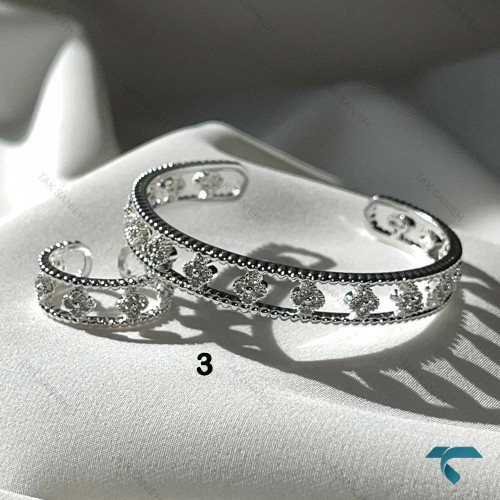 ست دستبند و انگشتر ونکلیف طلایی و نقره ایی Set-8696-L